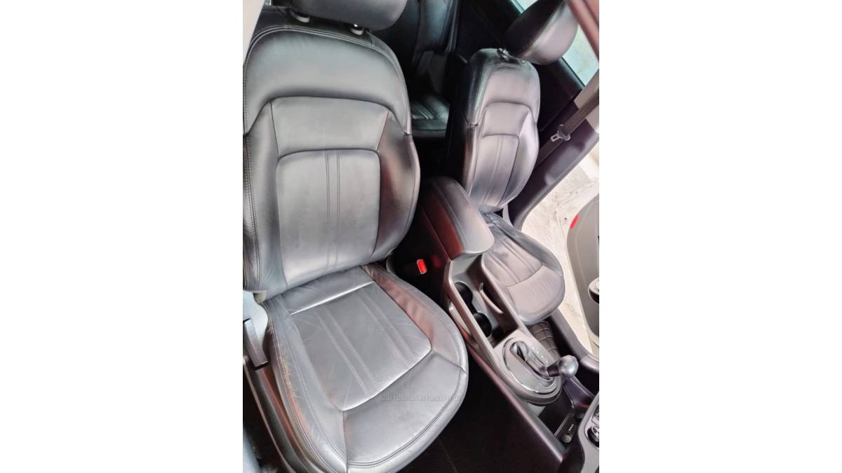 KIA MOTORS - SPORTAGE - 2013/2014 - Branca - R$ 82.800,00