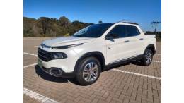 FIAT - TORO - 2017/2018 - Branca - R$ 108.900,00