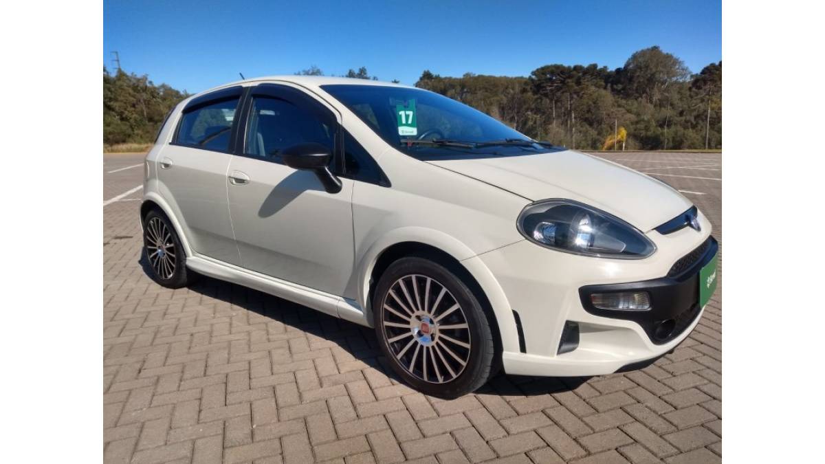 FIAT - PUNTO - 2017/2017 - Branca - R$ 62.800,00