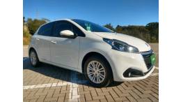 PEUGEOT - 208 - 2016/2017 - Branca - R$ 52.800,00